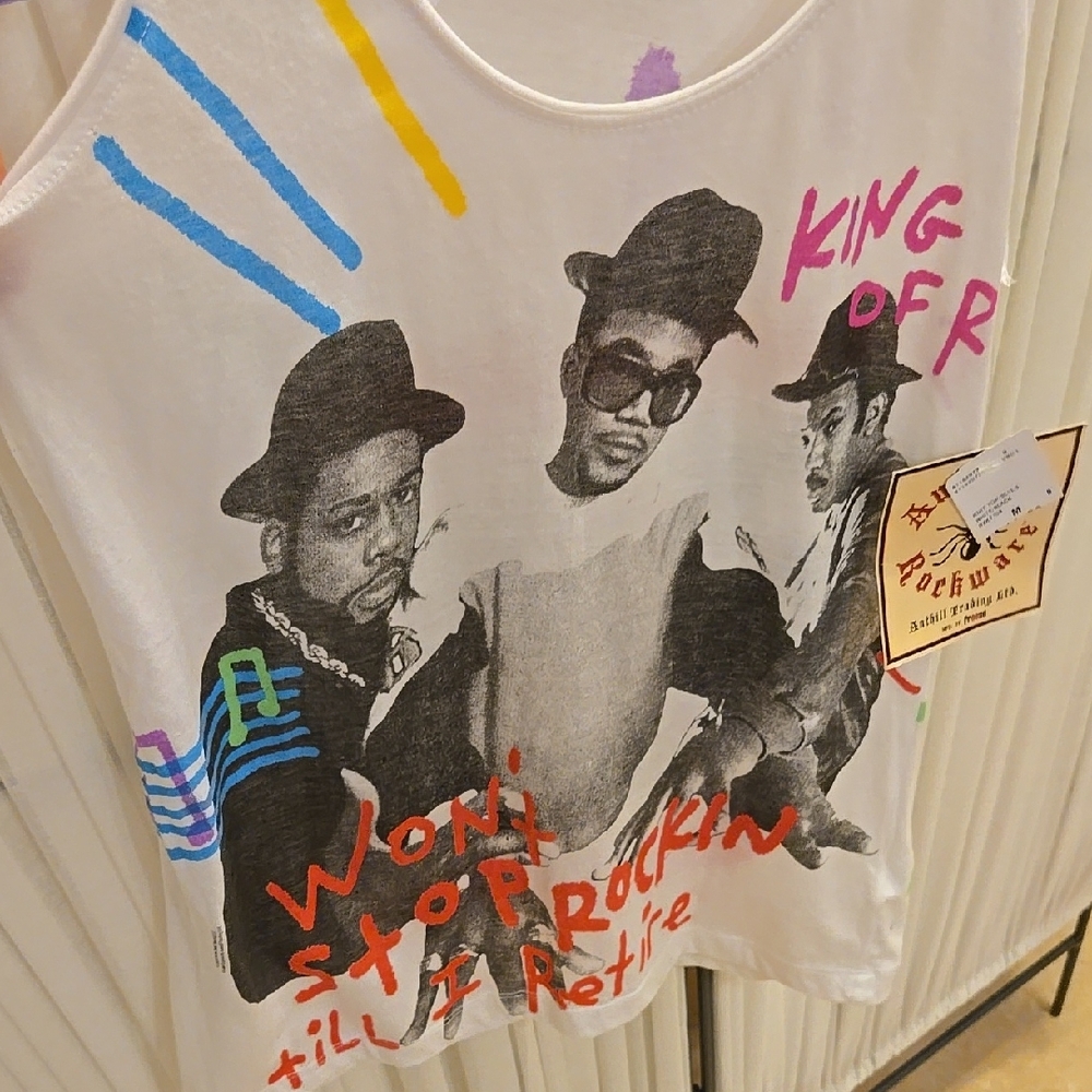 White Graphic ROCKWARE Tank Top - Picture 4 of 5